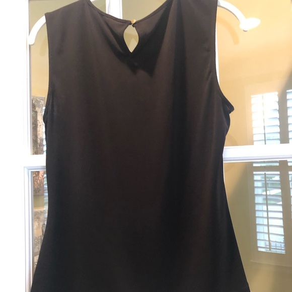 Calvin Klein Keyhole sleeveless top - Picture 4 of 5